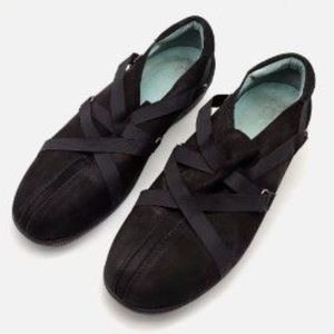 Gravity Defyer Shoes Black Leather Work Non Slip Women Shoes Size  9 Suede